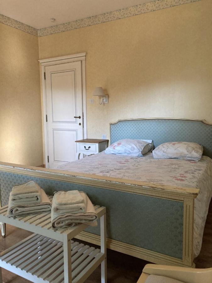 B&B El Tyu Экоссинн-д'Ангьен Экстерьер фото