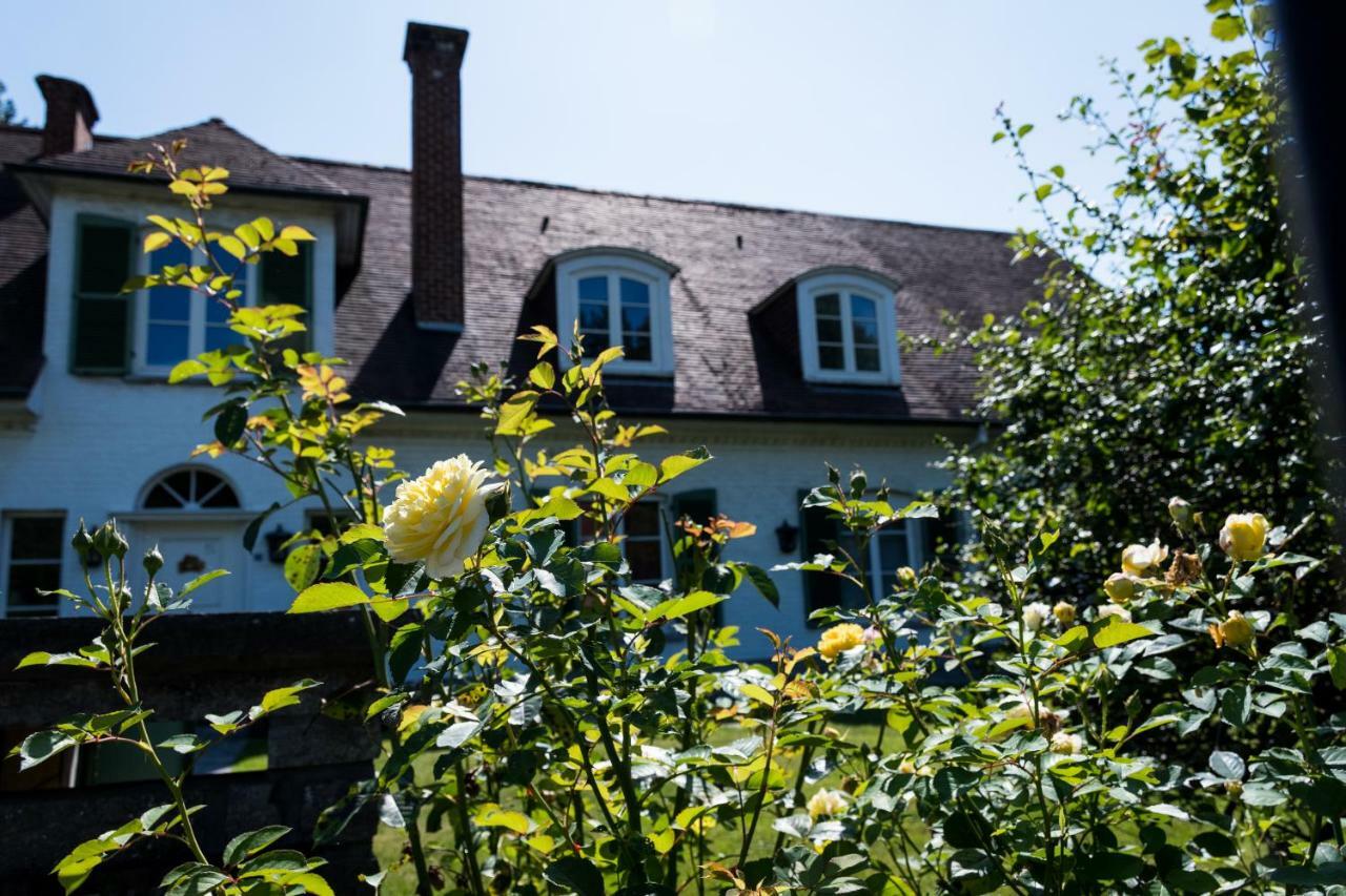 B&B El Tyu Экоссинн-д'Ангьен Экстерьер фото