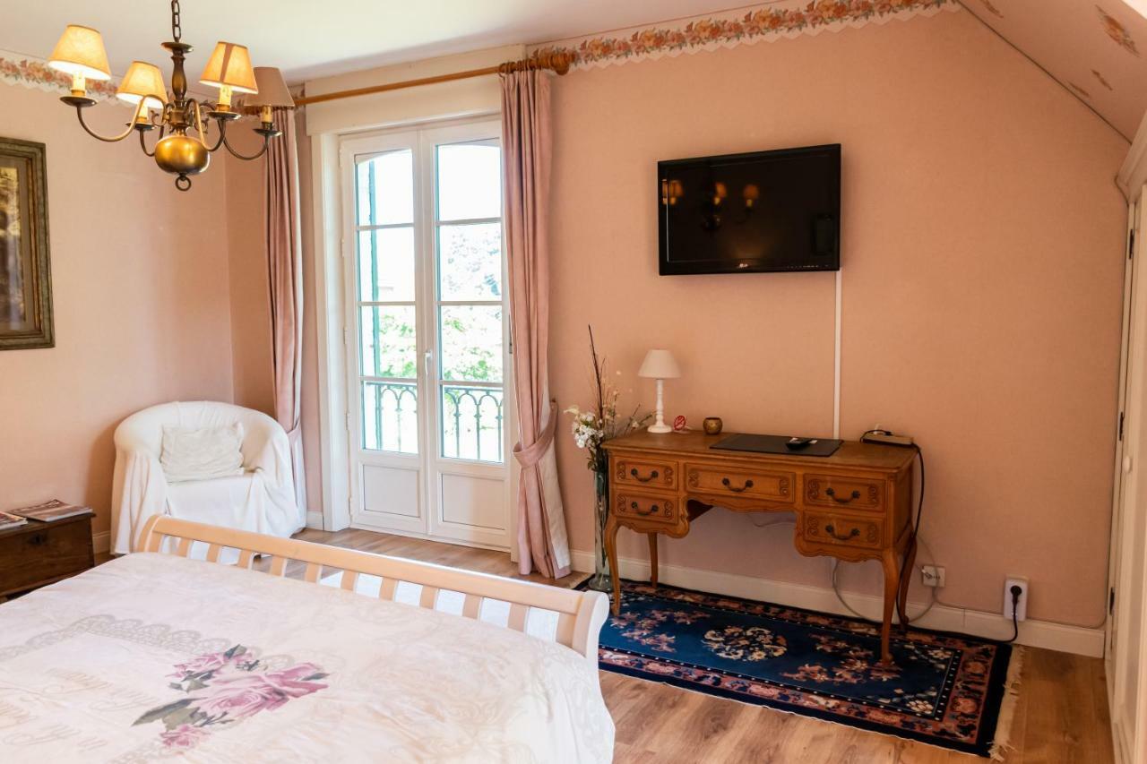 B&B El Tyu Экоссинн-д'Ангьен Экстерьер фото
