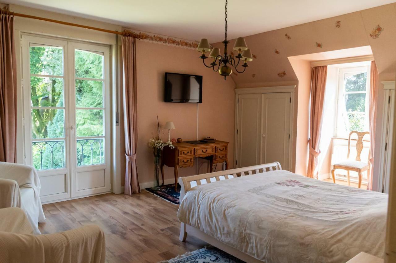 B&B El Tyu Экоссинн-д'Ангьен Экстерьер фото