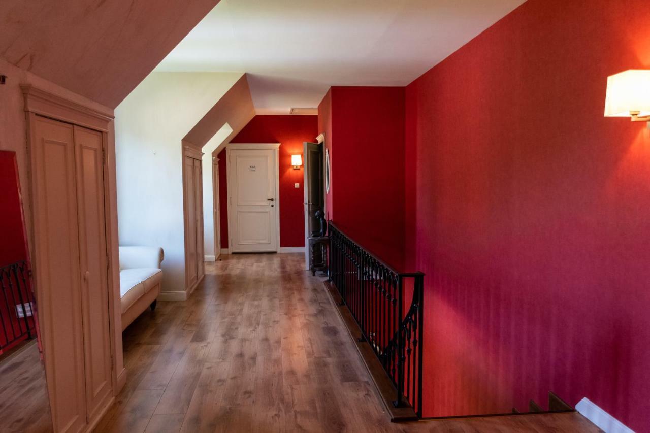 B&B El Tyu Экоссинн-д'Ангьен Экстерьер фото